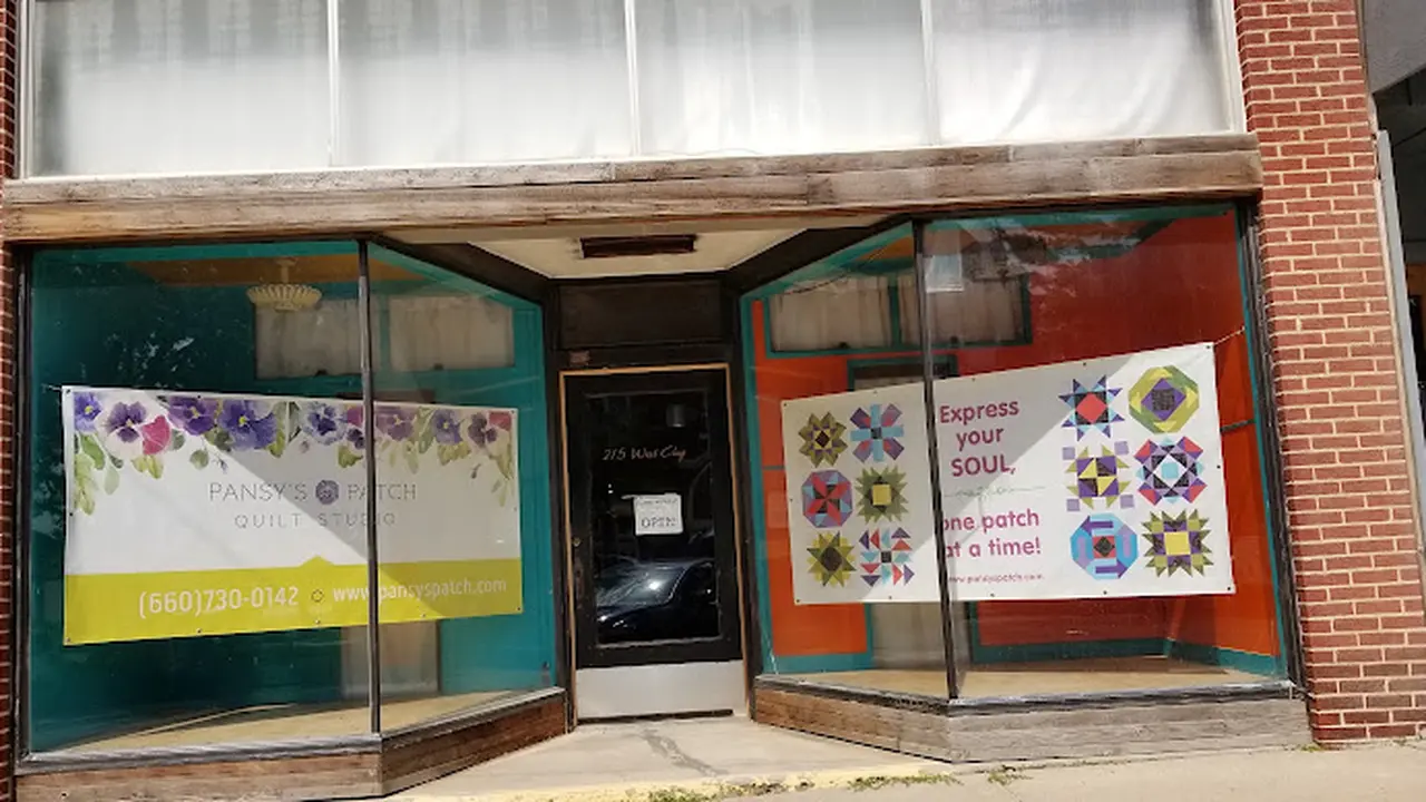Fabric store in Albany, MO: Pansy's Patch Quilt Studio