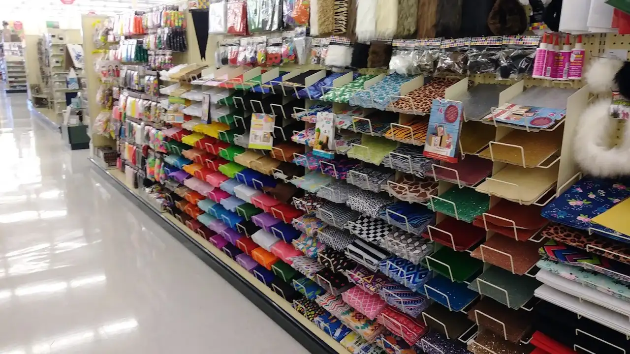 Fabric store in Altus, OK: Hobby Lobby