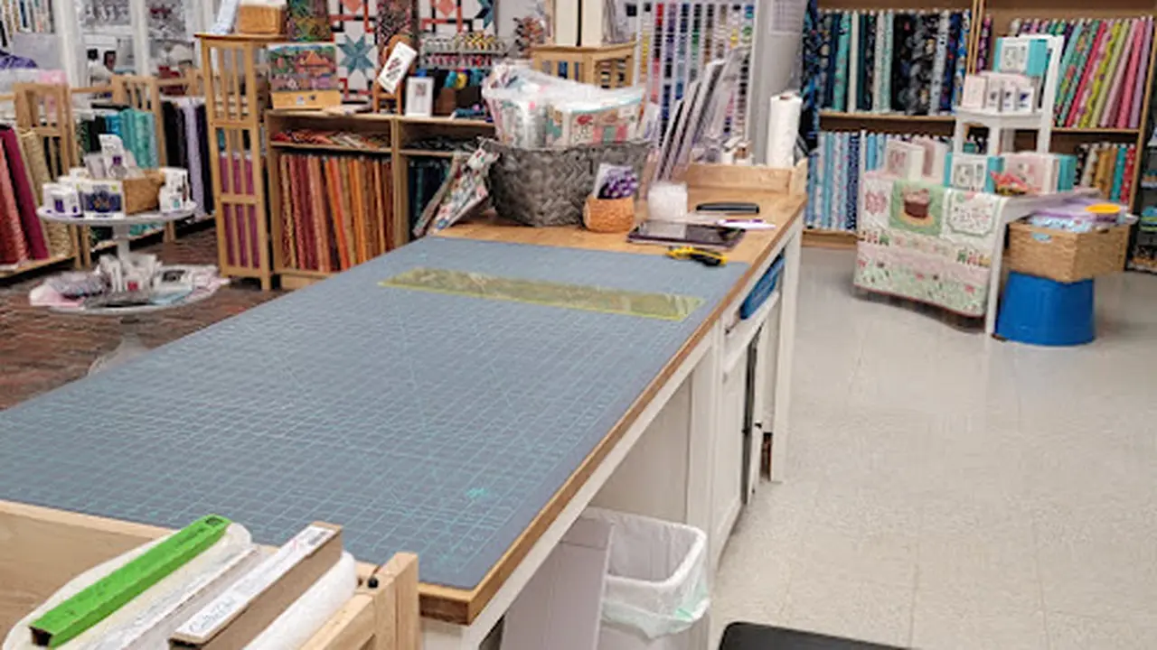 Fabric store in Amherst, NH: Night Owl Quilting Studio