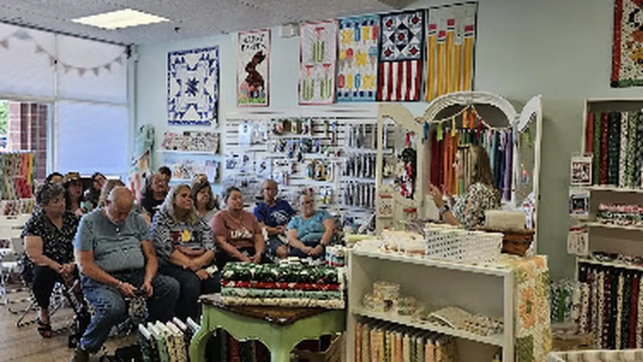 Fabric store in Arvada, CO: Little Sandy's Quilt Shop