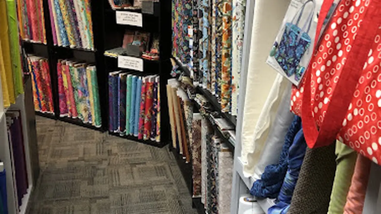 Fabric store in Ashland, WI: Quilt Elements LLC