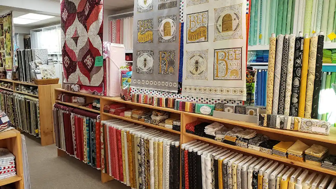Fabric store in Atascadero, CA: Quilter's Cupboard