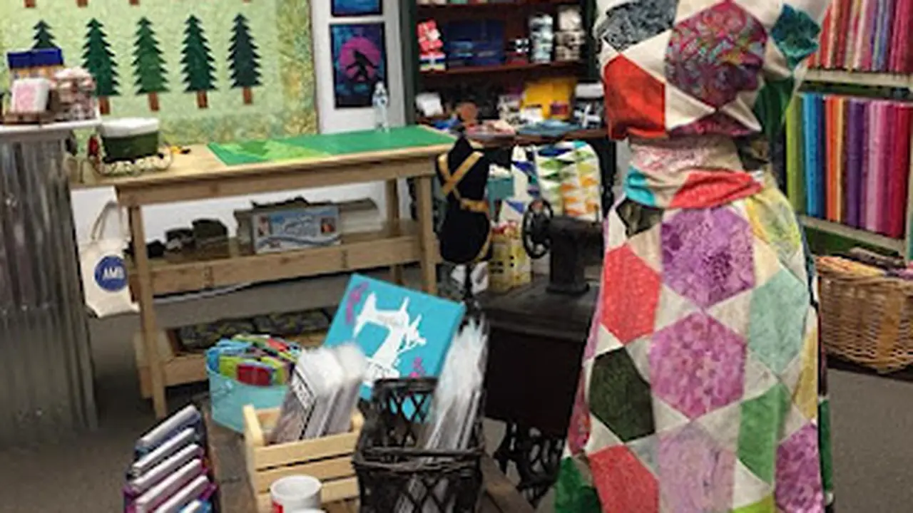 Fabric store in Auburn, WA: Bigfoot Quilts
