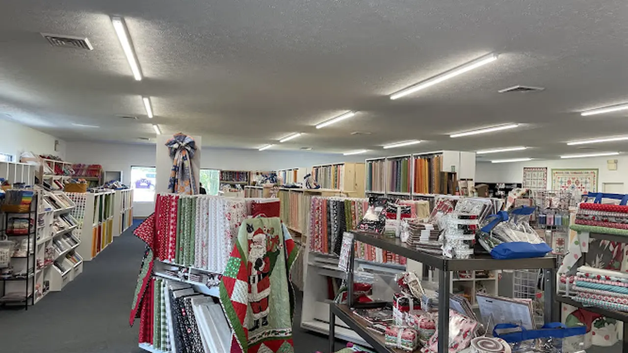 Fabric store in Avon, IN: Love it Sew