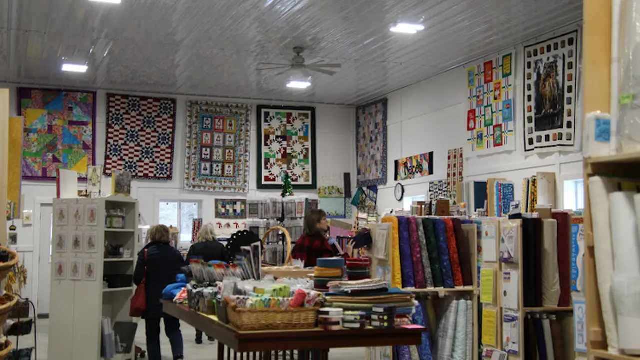 Fabric store in Beaverton, MI: Pieces Of Thyme Quilt Shop
