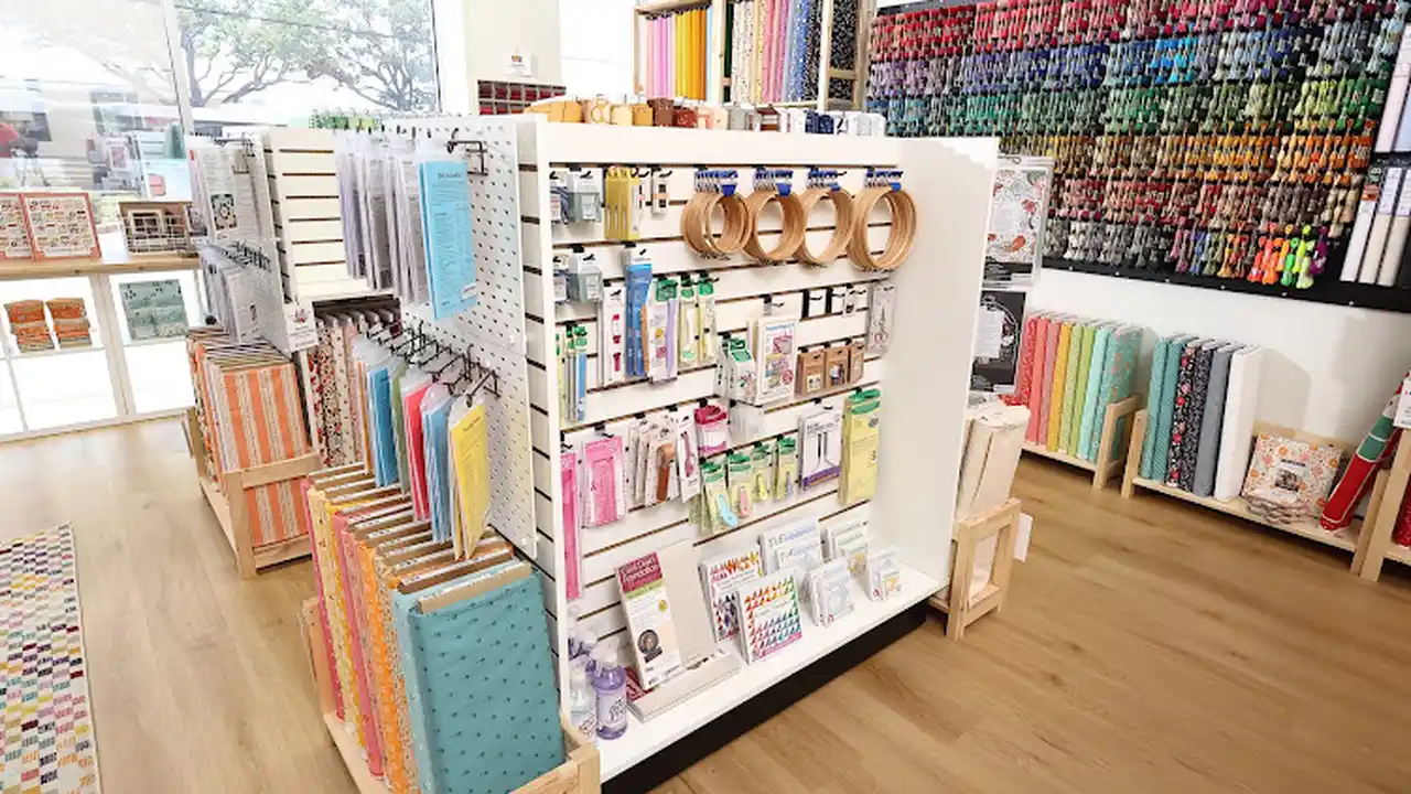 Fabric store in Bellaire, TX: Woven Stitchery & Crafts