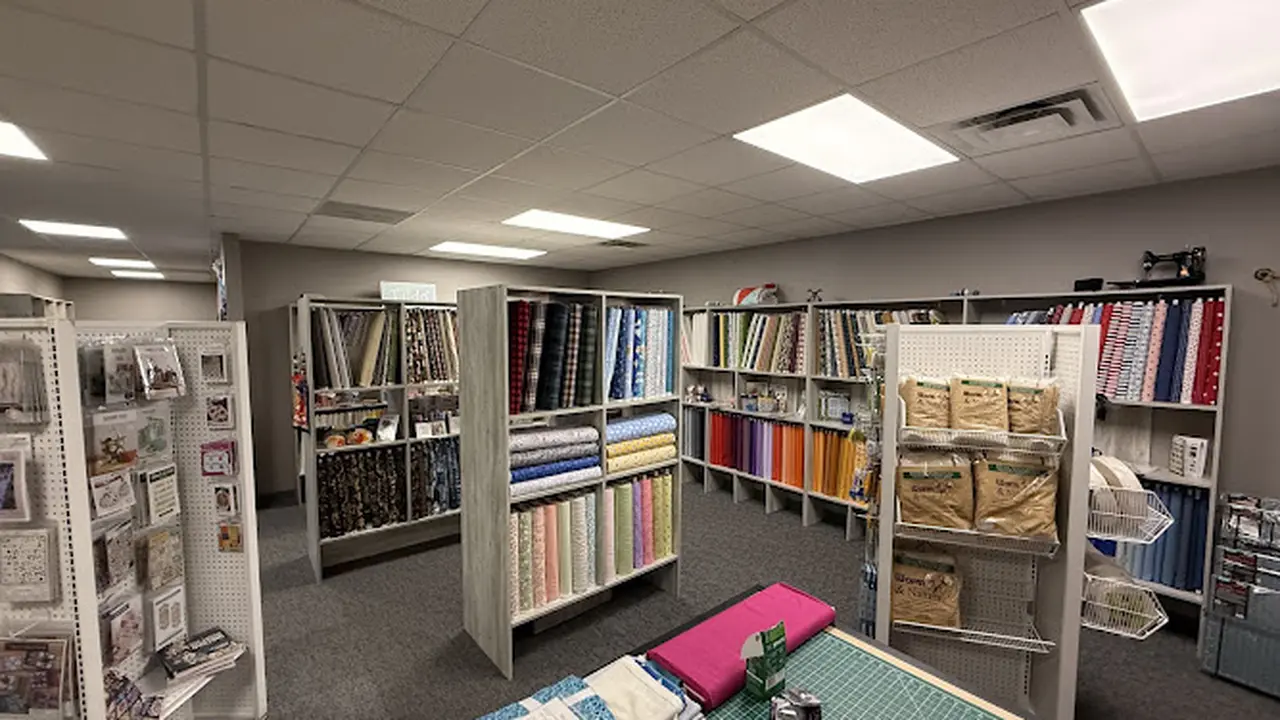 Fabric store in Bemidji, MN: Hooked on Quilts