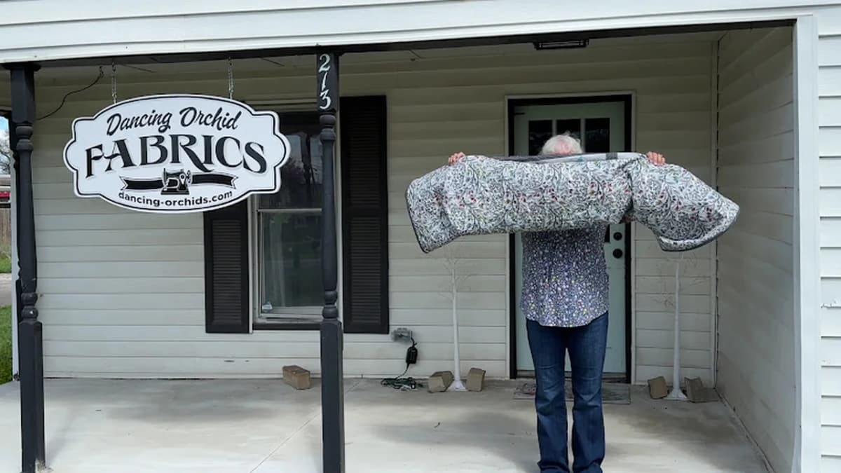 Fabric store in Boyd, TX: Dancing Orchid Fabrics