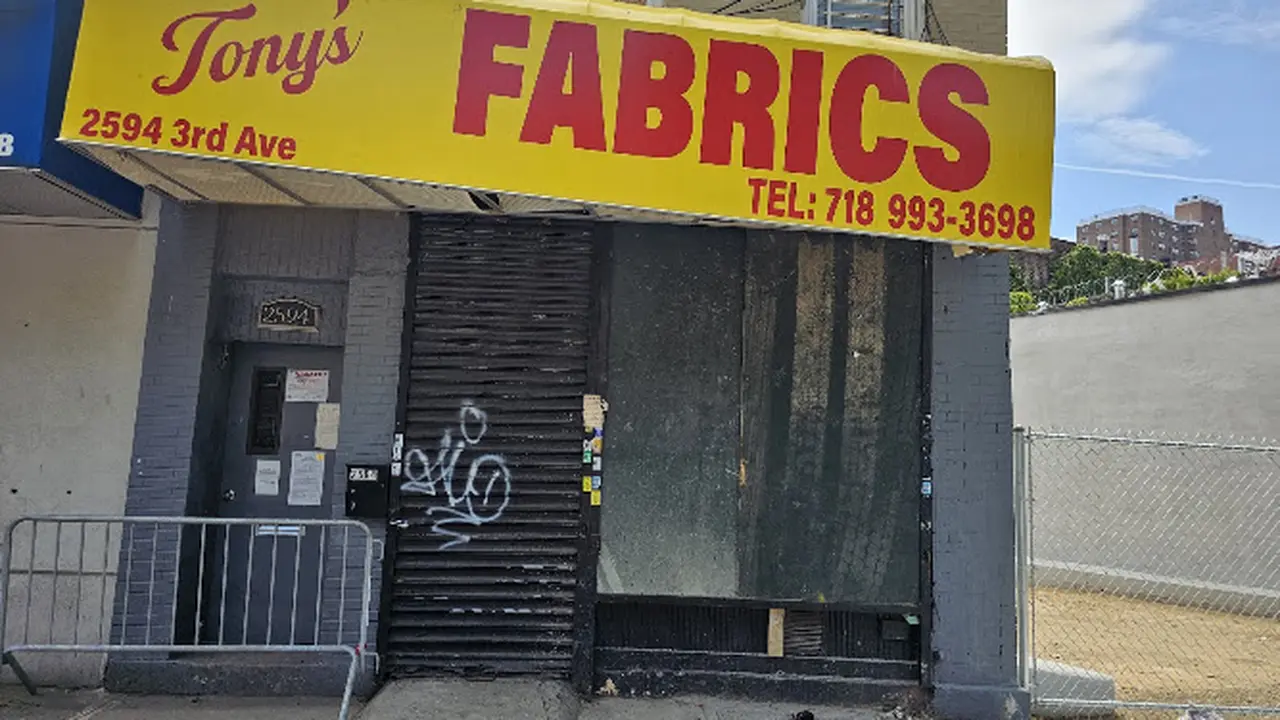 Fabric store in Bronx, NY: Tony's Fabrics
