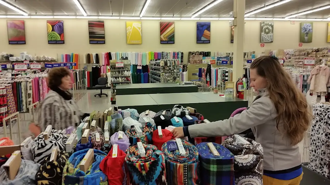 Fabric store in Brookfield, WI: Hobby Lobby