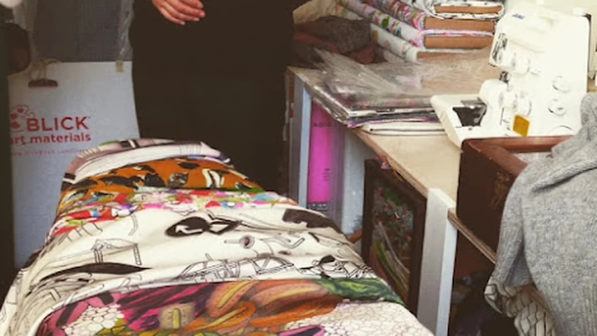 Fabric store in Brooklyn, NY: De Islas