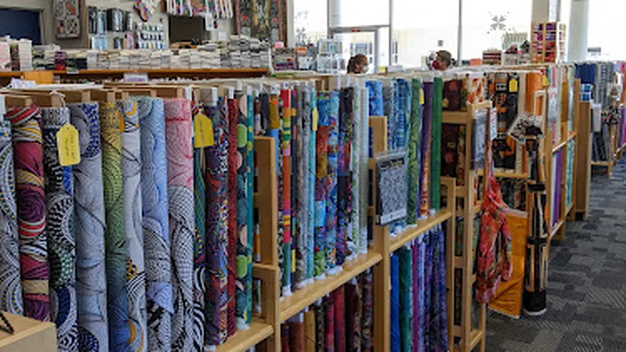 Fabric store in Campbell, CA: Golden State Quilting, LLC.
