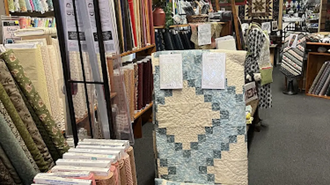 Fabric store in Cascade, IA: The Quilting Tree