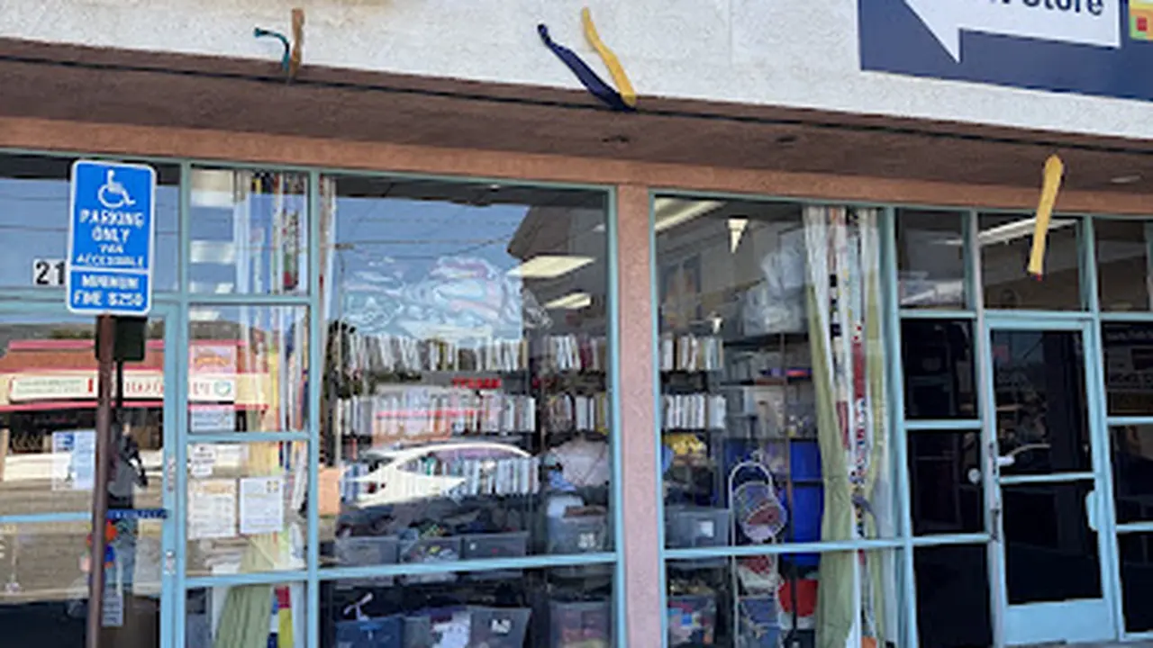 Fabric store in Chatsworth, CA: Quilting for Community