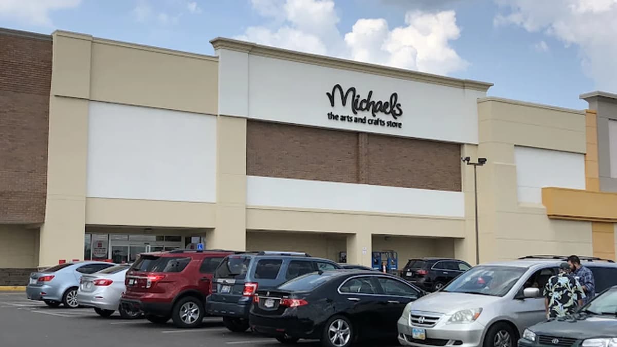 Fabric store in Cincinnati, OH: Michaels