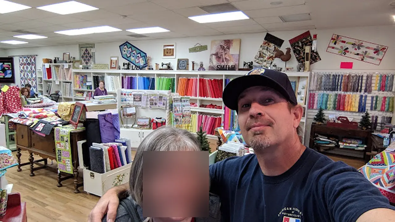 Fabric store in Citrus Heights, CA: Runs With Scissors
