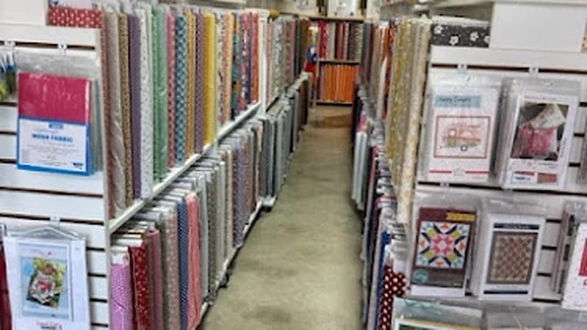 Fabric store in Clanton, AL: Sew Charming Quilt Shop