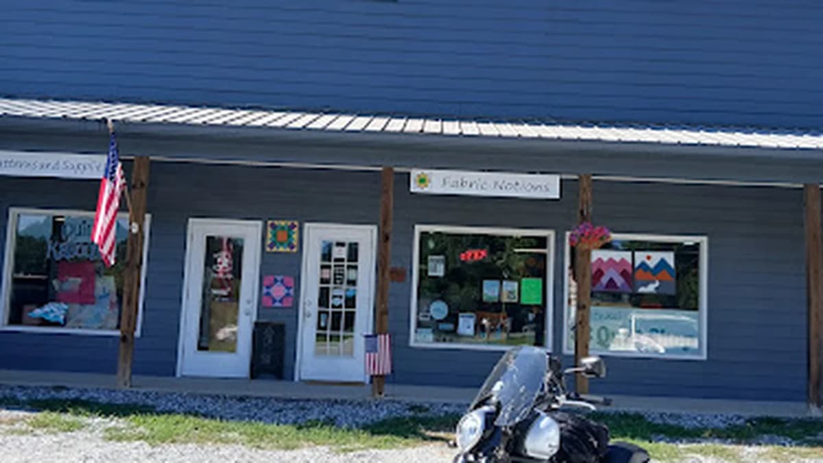 Fabric store in Cleveland, GA: Quilt'n Kaboodle, Ga