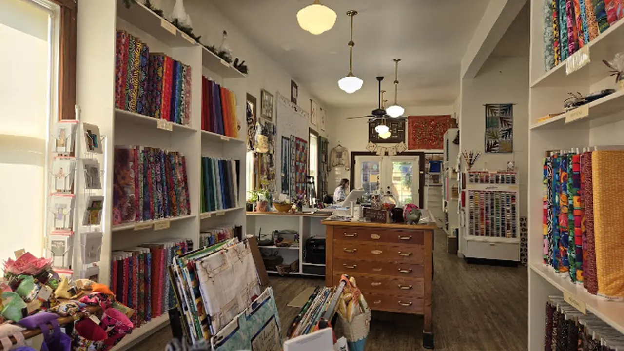 Fabric store in Cloverdale, CA: Bolt Fabric and Home