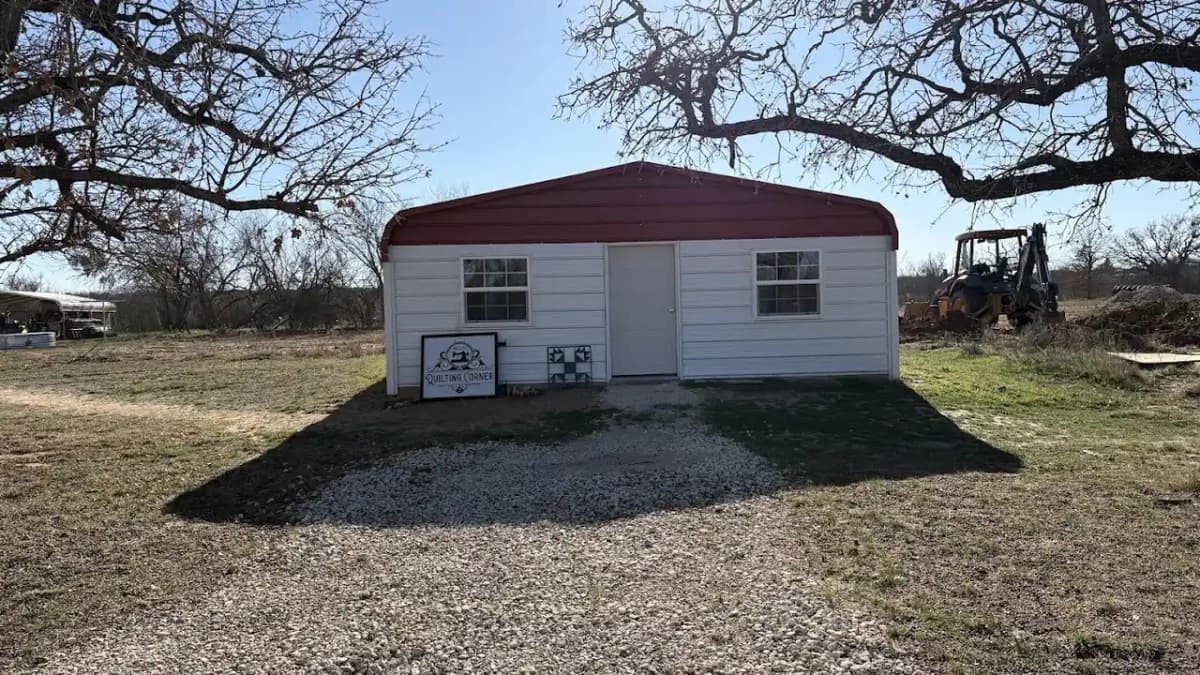 Fabric store in Coleman, TX: Kelly's Quilting Corner