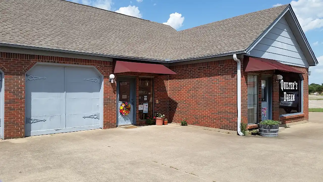 Fabric store in Colleyville, TX: Quilter's Dream