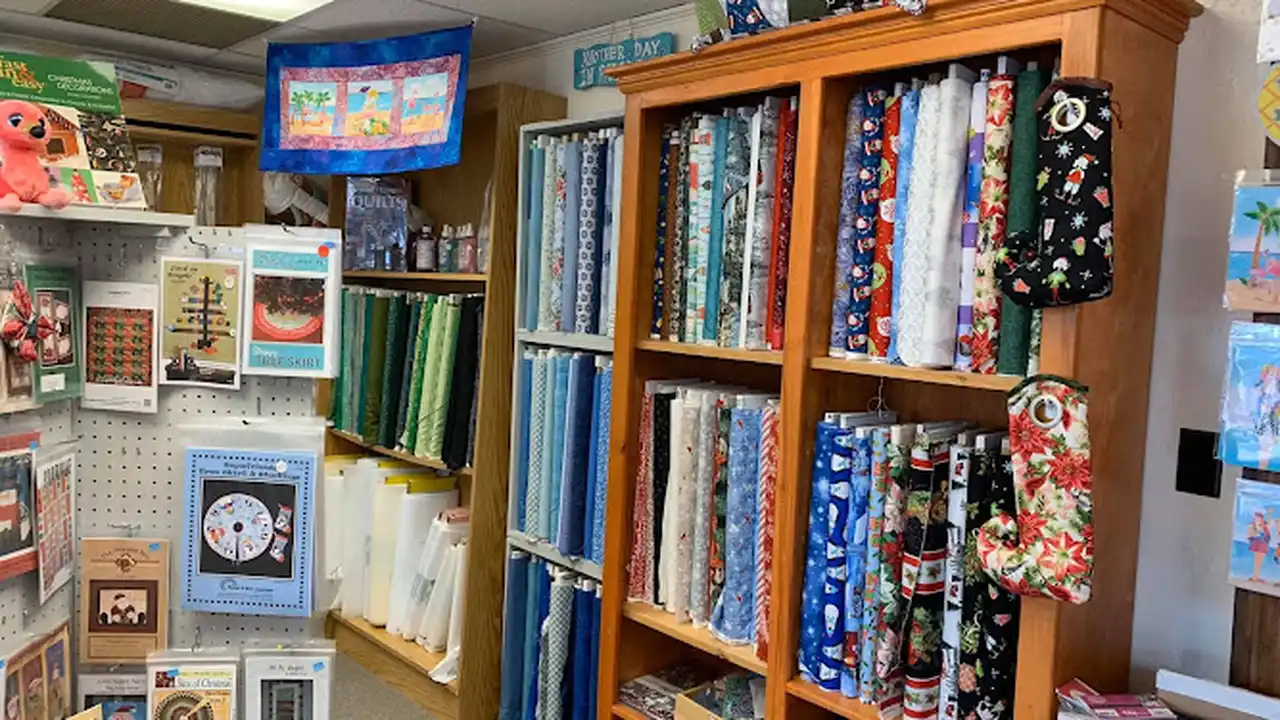 Fabric store in Concord, NH: Paradise Quilting & Gift Shop