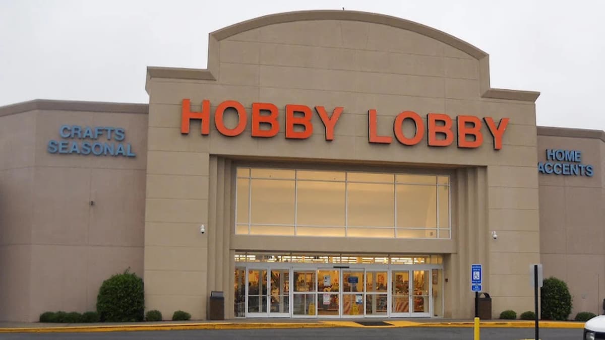 Fabric store in Conyers, GA: Hobby Lobby