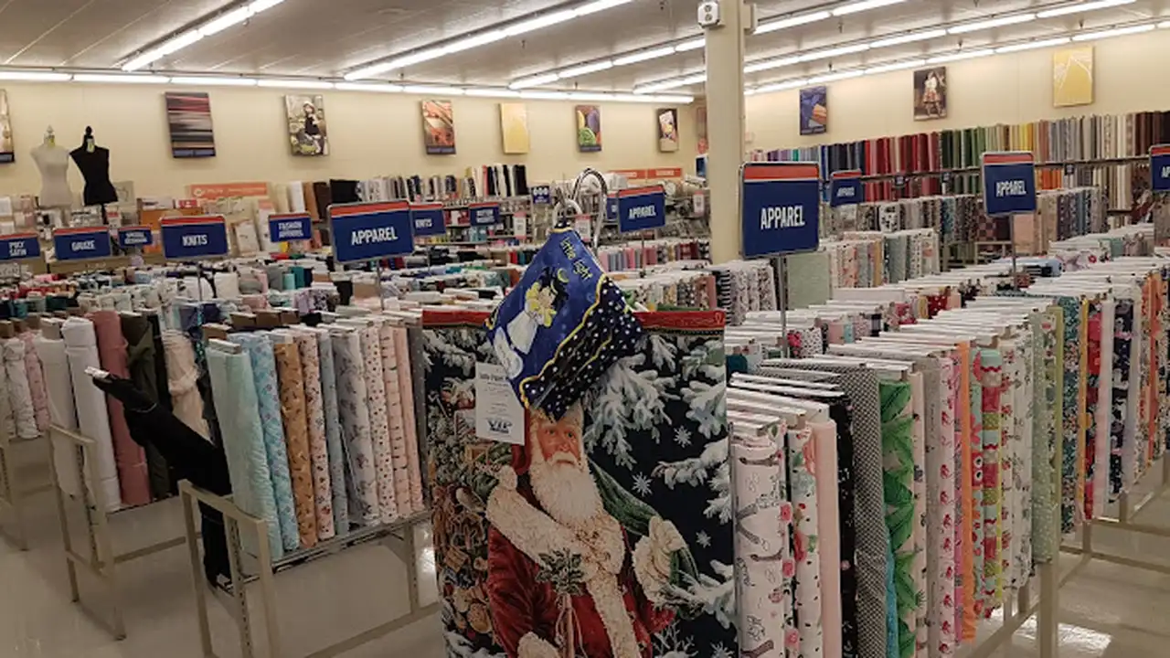 Fabric store in Coral Springs, FL: Hobby Lobby