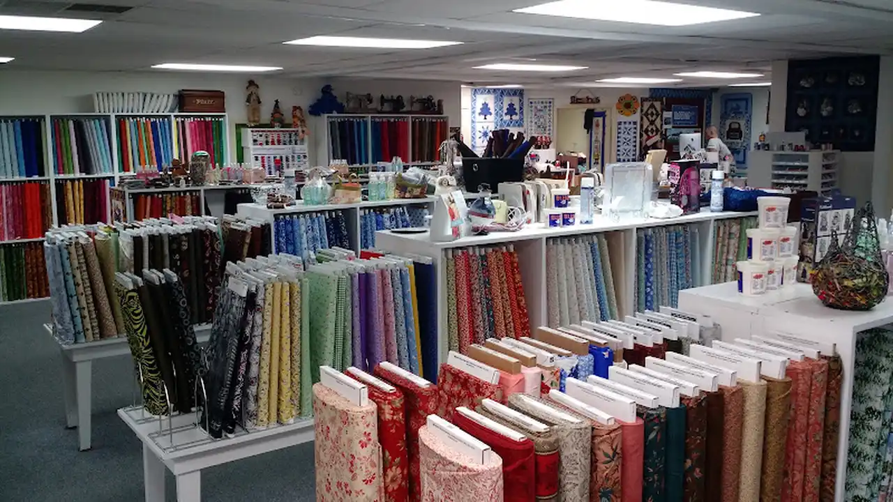 Fabric store in Crossville, TN: Little Blessings Quilt Shop