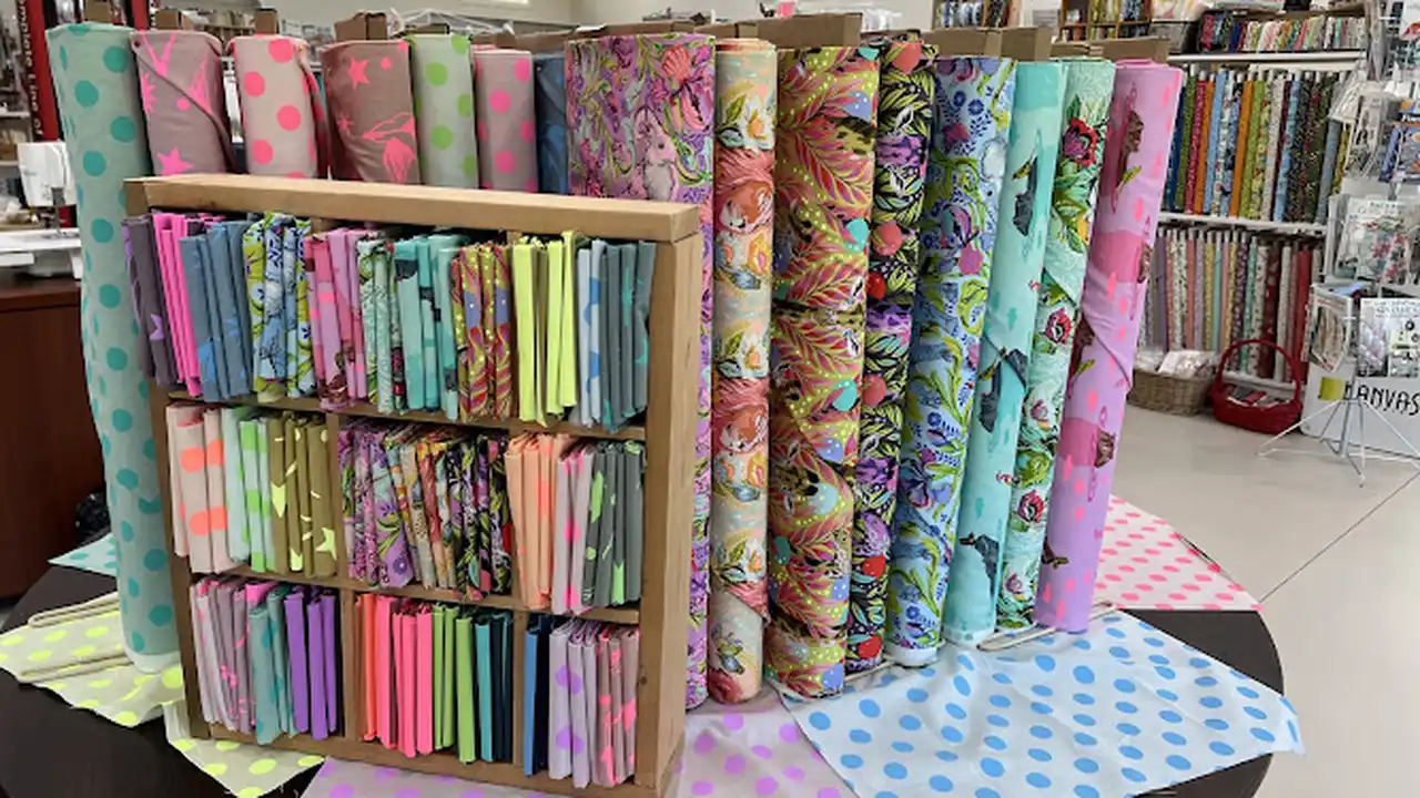Fabric store in Dahlonega, GA: The Common Thread