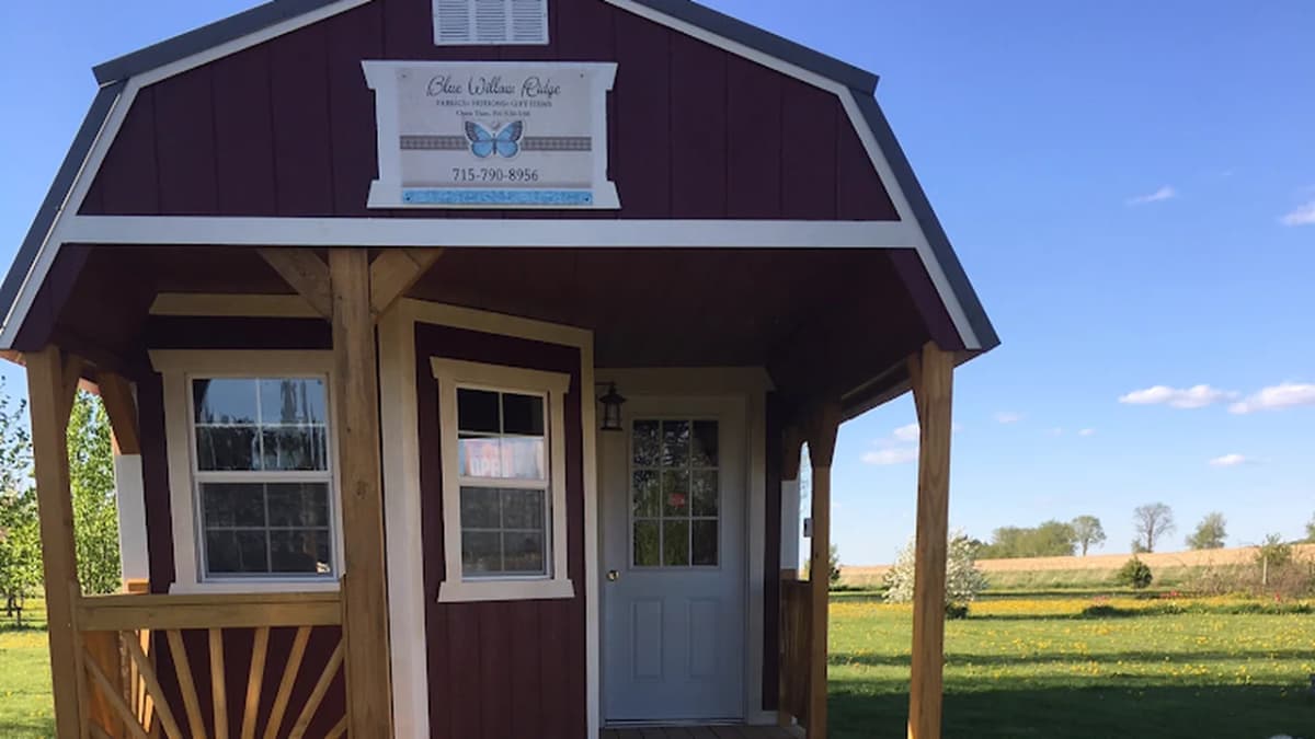 Fabric store in Dallas, WI: The Broken Spoke