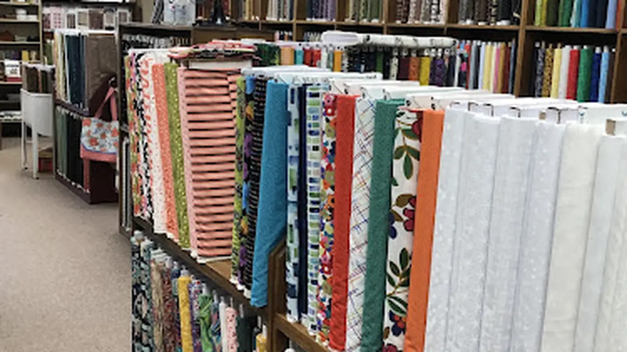 Fabric store in Davison, MI: Linda's Country Quilt Shop