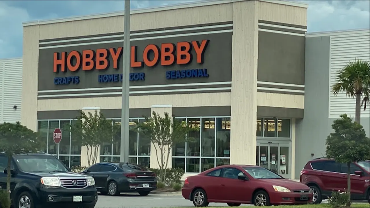 Fabric store in Daytona Beach, FL: Hobby Lobby