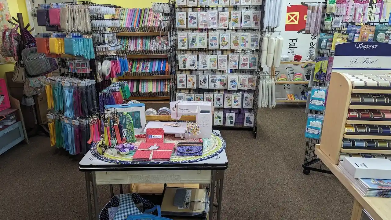 Fabric store in Defuniak Springs, FL: Oh Sew Kountry