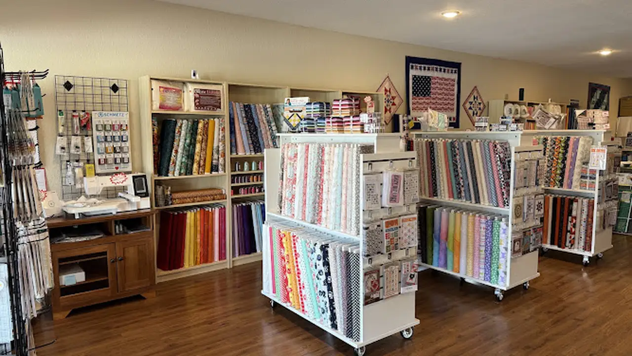 Fabric store in Deltona, FL: Carol's Quilt Shop