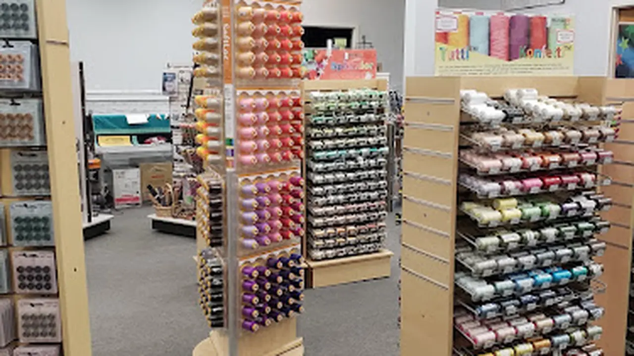 Fabric store in Duluth, MN: Sew With Me