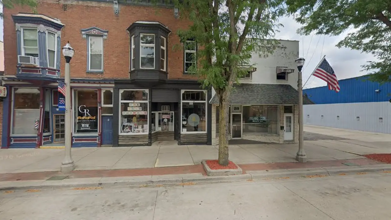 Fabric store in Eaton Rapids, MI: The Gold Thimble