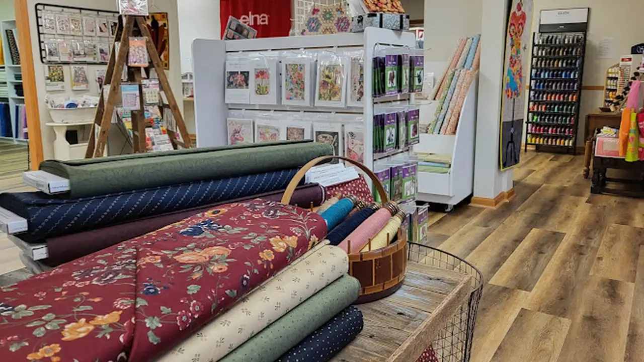 Fabric store in Ebensburg, PA: Creative Pursuits Quilting & More