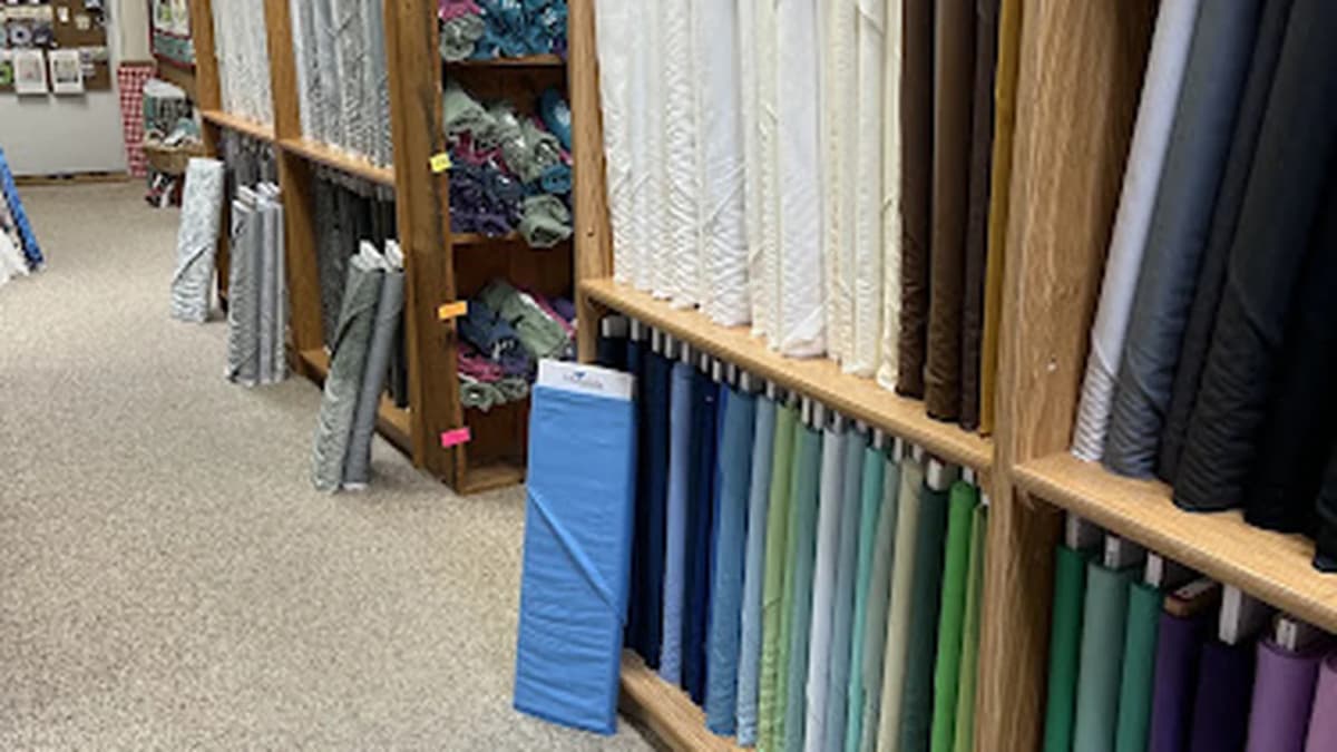 Fabric store in Effingham, IL: The Wooden Spool