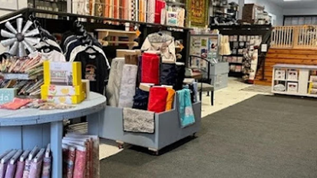 Fabric store in Ellensburg, WA: Windy Stitches and Stash