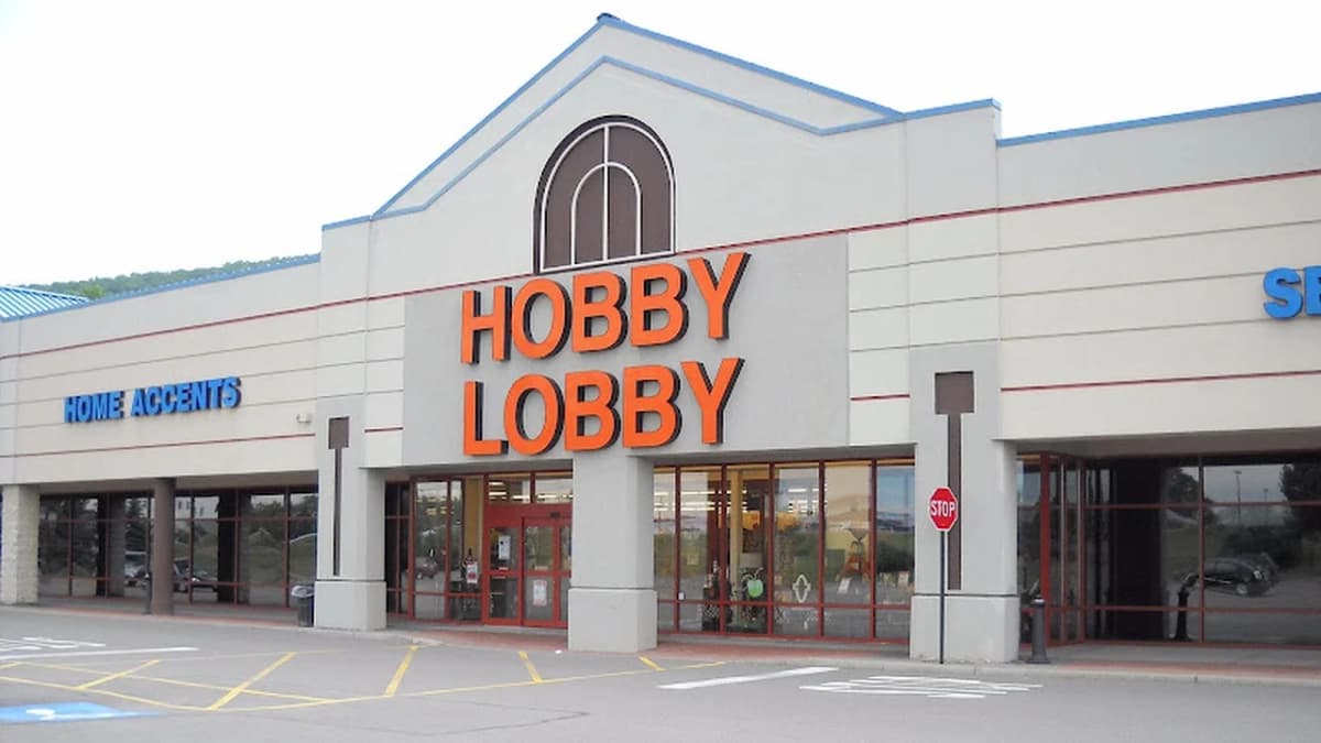 Fabric store in Elmira, NY: Hobby Lobby
