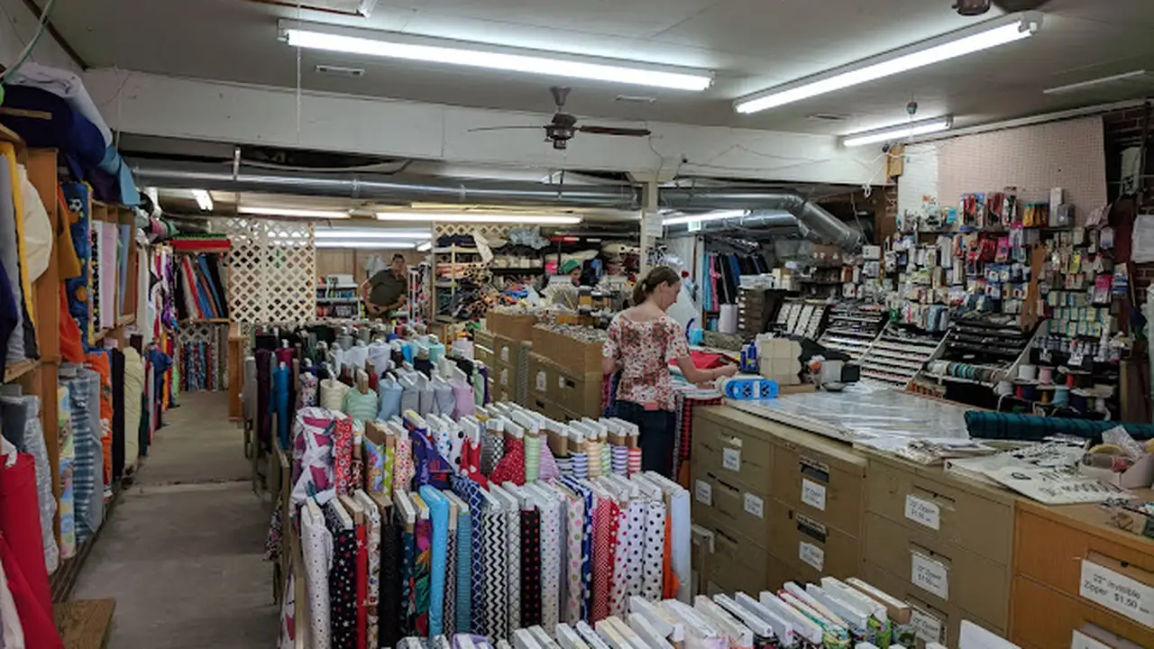 Fabric store in Evans, GA: B & B Cloth Shop LLC