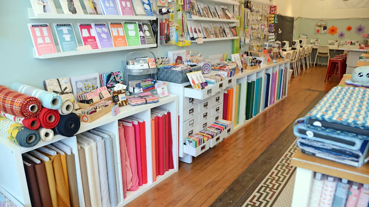 Fabric store in Evanston, IL: Sew on Central