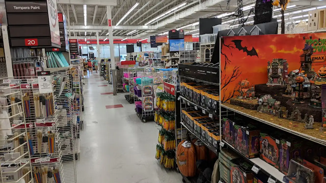 Fabric store in Fairbanks, AK: Michaels