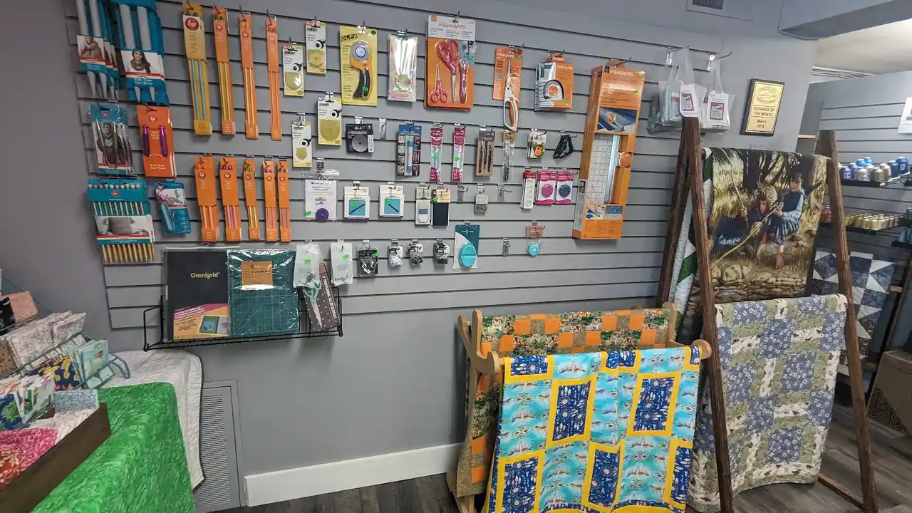 Fabric store in Falmouth, KY: Country Patchwork, LLC