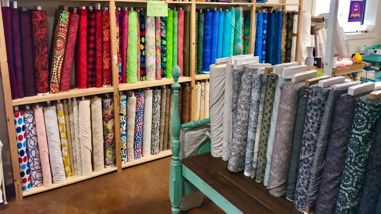 Fabric store in Ganado, TX: Two Chicks Quilting