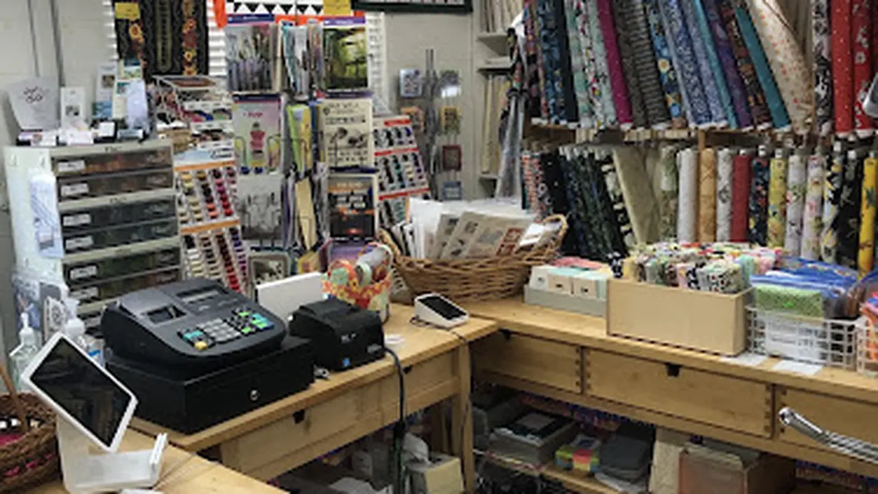Fabric store in Giddings, TX: All Around The Block Quilt Shop