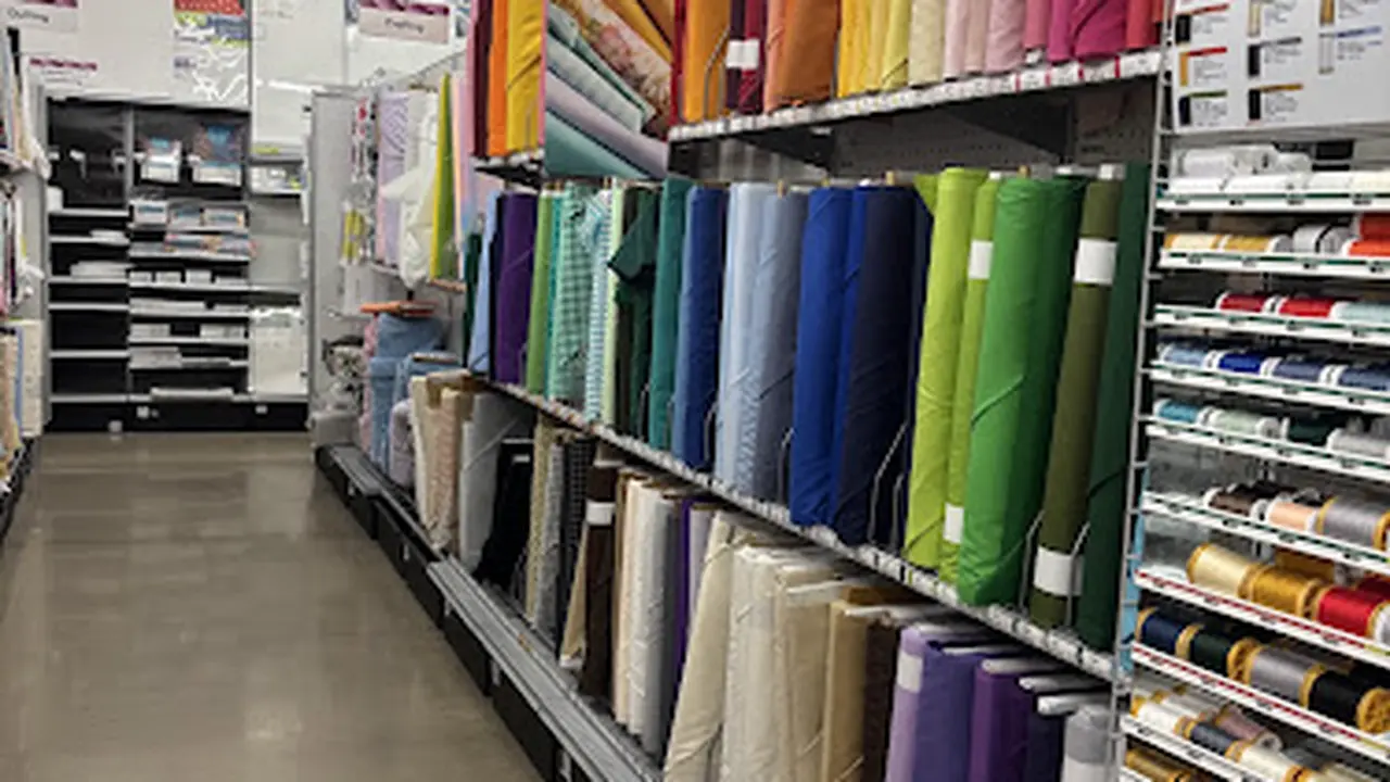 Fabric store in Grand Prairie, TX: Michaels