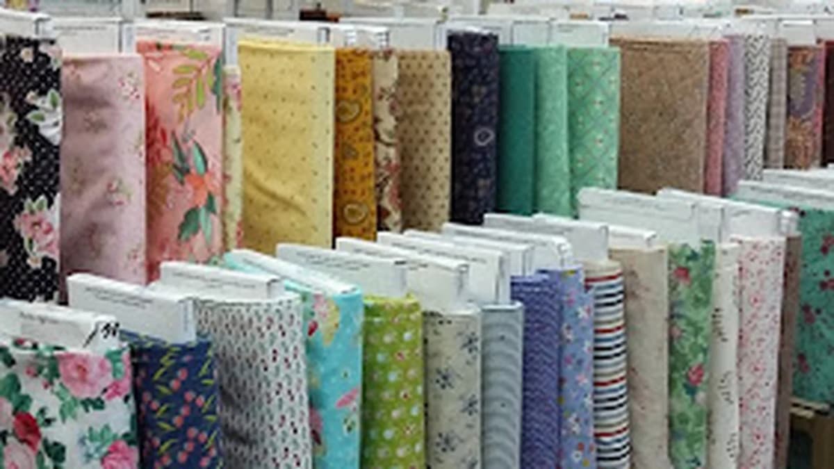 Fabric store in Grants Pass, OR: Plaza Sewing, Quilting & Vacuum Center