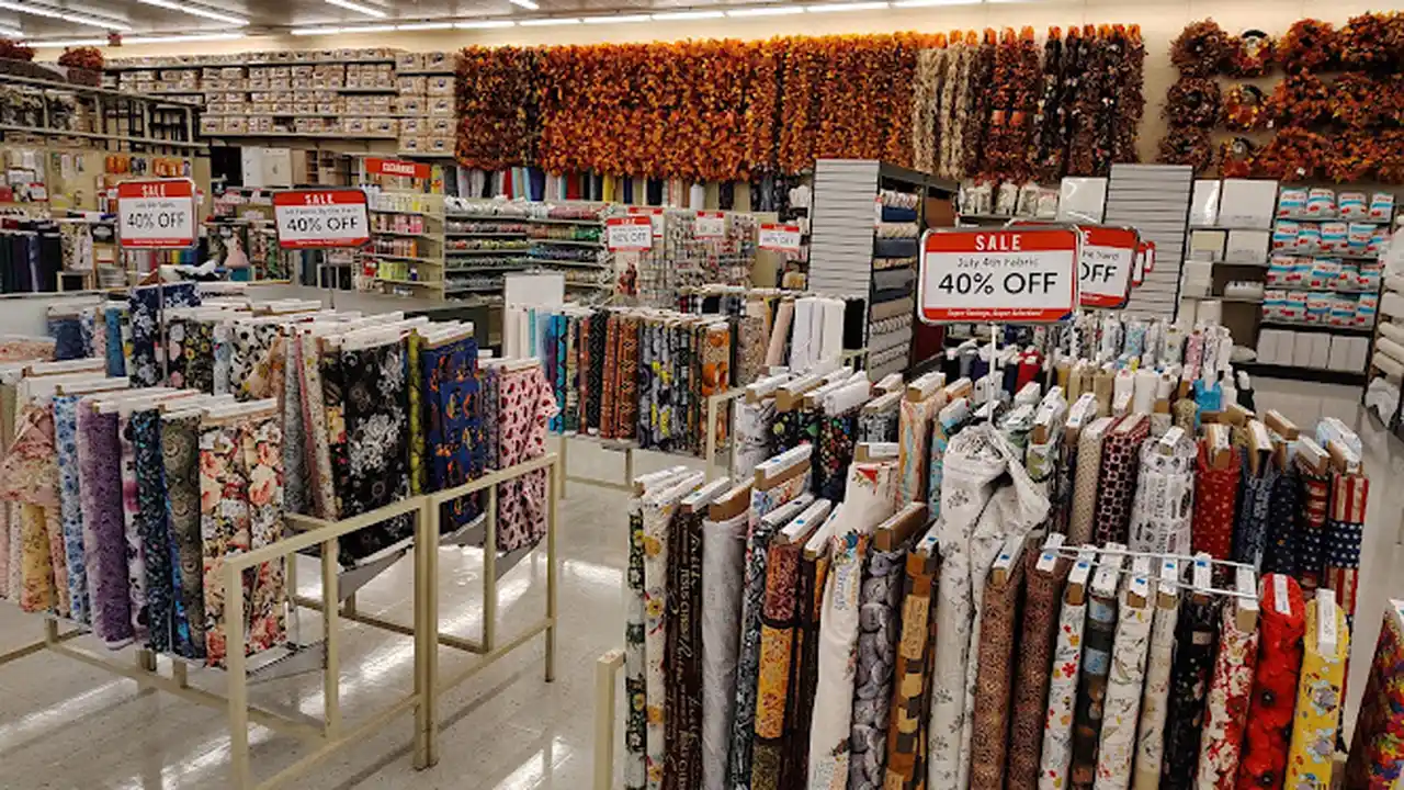 Fabric store in Hamilton, OH: Hobby Lobby